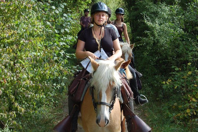 horse-riding-in-the-french-countryside