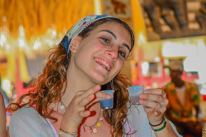 horse-riding-on-macao-beach