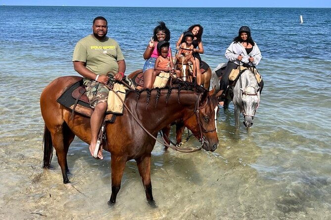 horse-riding-tour-at-the-beach-in-miami