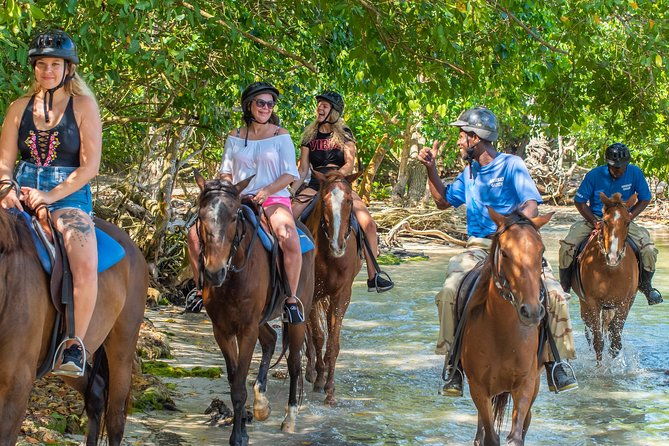 horseback-ride-and-swim-from-ocho-rios