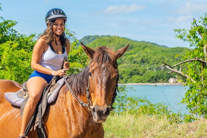 horseback-ride-and-swim-from-ocho-rios