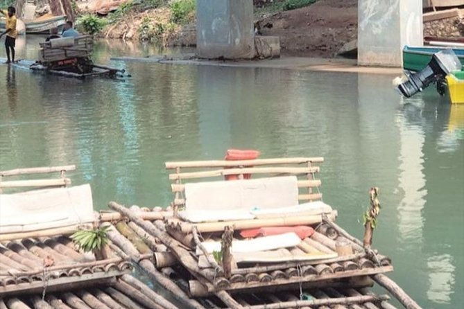 horseback-ride-blue-hole-secret-falls-river-rafting-tubing