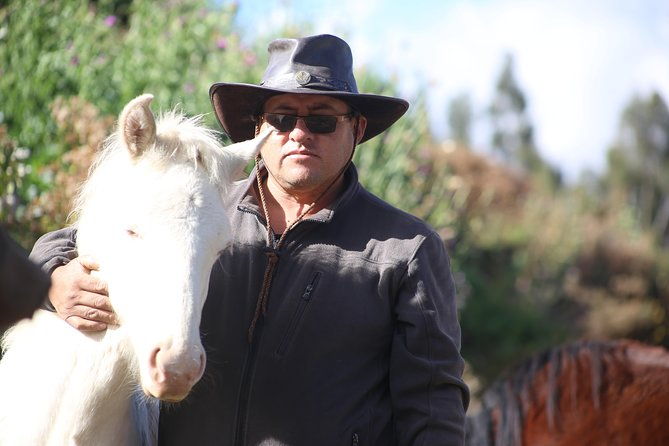 horseback-riding-4-archaeological-sites