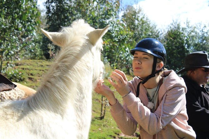 horseback-riding-4-archaeological-sites