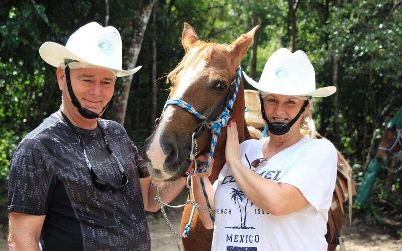 Horseback riding at Rancho Bonanza and Cenote swim - Key Points