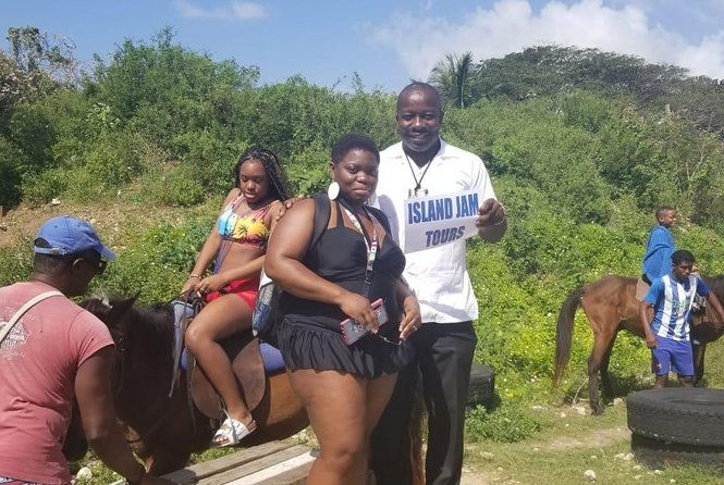 horseback-riding-atv-blue-hole-land-sea-from-falmouth