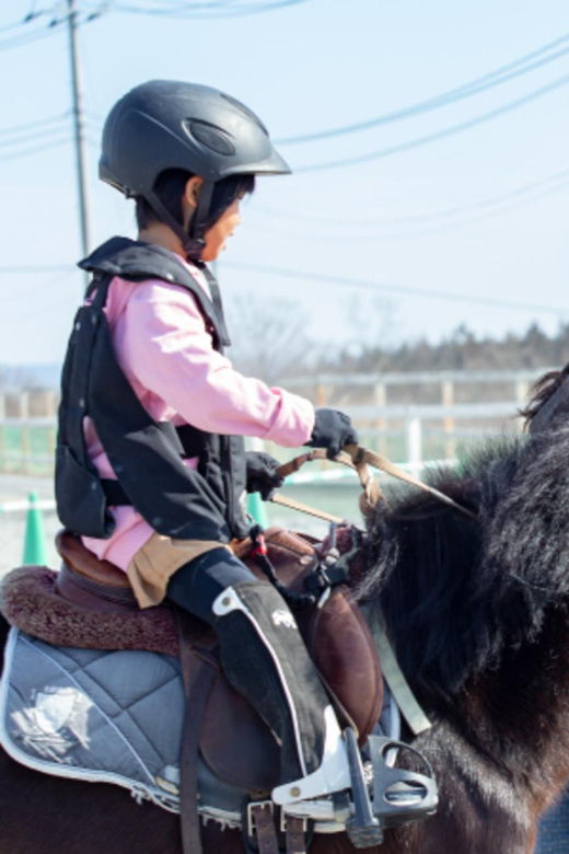 horseback-riding-club-to-learn-about-connecting-lives