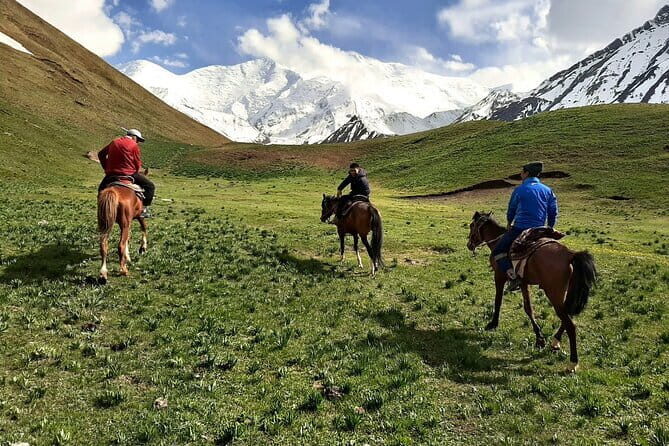 Horseback Riding in Alay Valley - Exploring Kyrgyzstan’s Majestic Alay Valley on Horseback