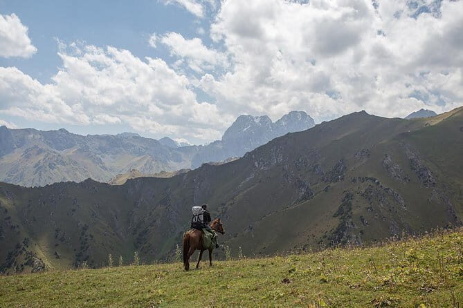 Horseback Riding in Alay Valley - Practicalities and Tips for Future Riders