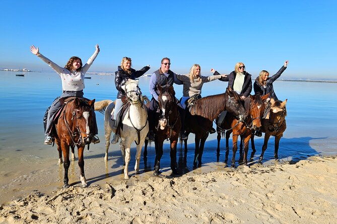 horseback-riding-in-gaio-rosario-beach-portugal