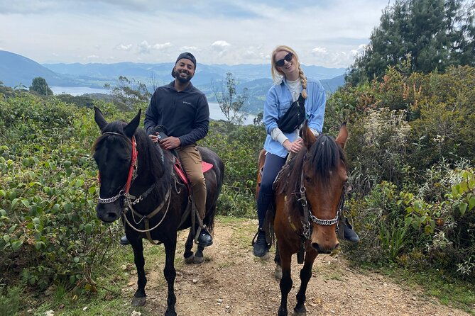 horseback-riding-in-the-andes-mountains