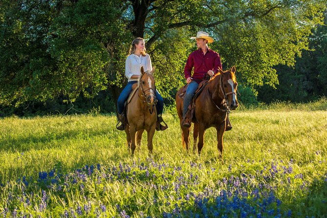 horseback-riding-on-scenic-texas-ranch-near-waco
