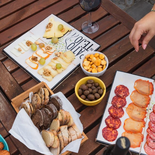 horseback-riding-on-the-beach-tapas-photo-report-pdt