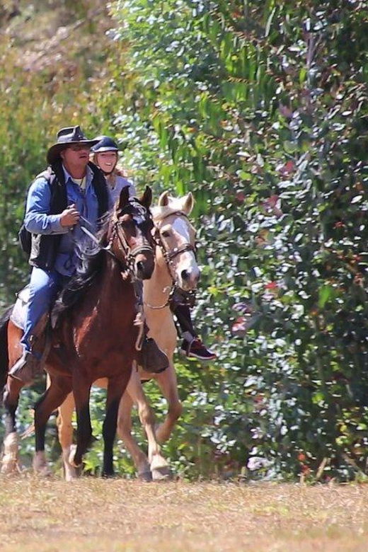 horseback-riding-to-the-temple-of-the-moon-and-chacan-hill