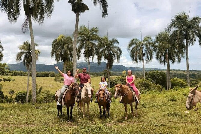 horseback-riding-with-pickup-from-punta-cana