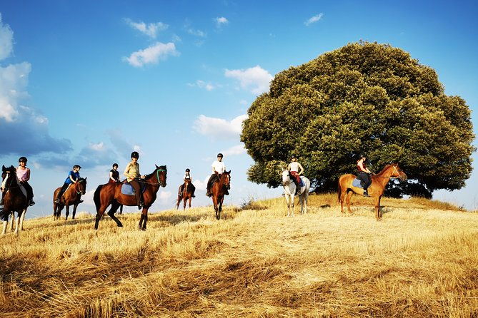 horsebackriding-explore-tuscan-nature-2