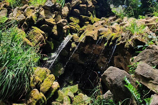 horta-labyrinth-walking-tour-in-barcelona