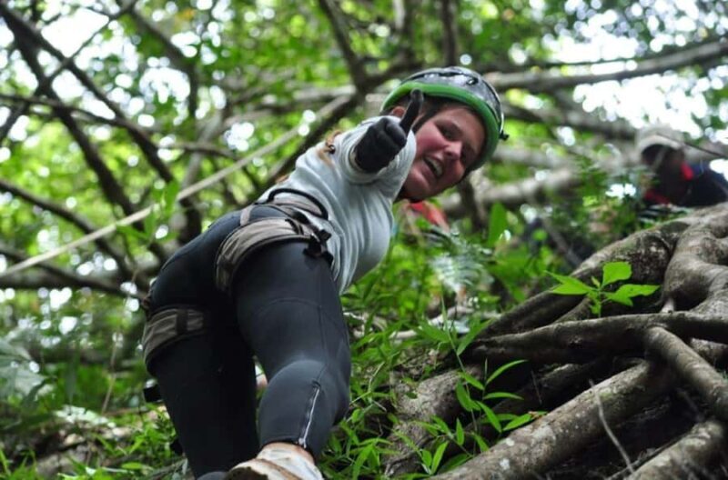 Horton Plains Foothill: 3-Day Hiking, Safari & Adventure - An Immersive 3-Day Adventure in Sri Lanka’s Highlands