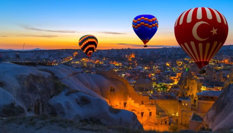 hot-air-balloon-best-of-red-and-green-guided-1-day-tour