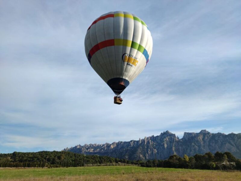 hot-air-balloon-flight-in-barcelona-montserrat