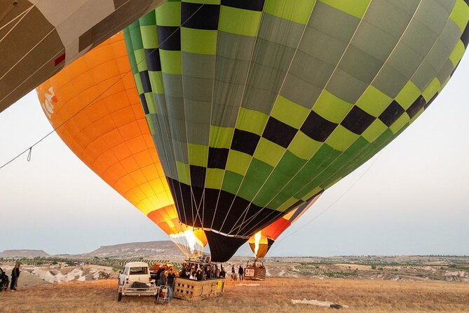 hot-air-balloon-flight-in-cappadocia-cat-valley