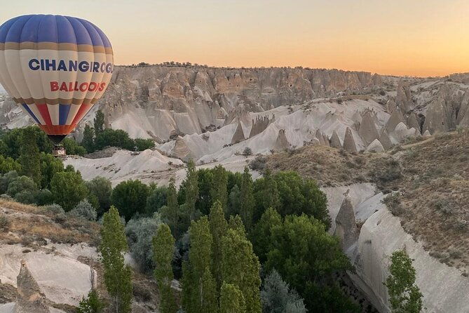 hot-air-balloon-flight-in-cappadocia-cat-valley