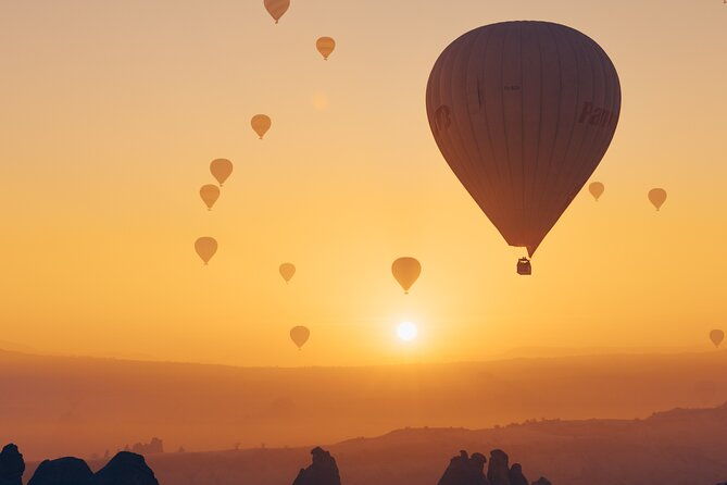 hot-air-balloon-flight-in-cappadocia-with-experienced-pilots-2