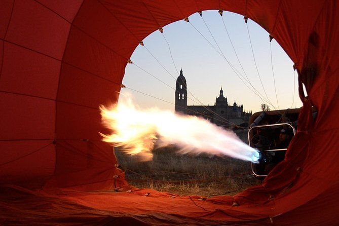 hot-air-balloon-flight-over-segovia-or-toledo