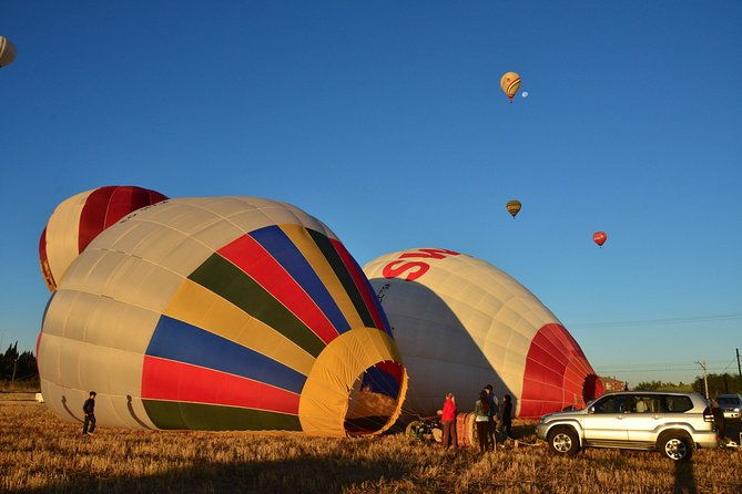 hot-air-balloon-flight-over-segovia-or-toledo