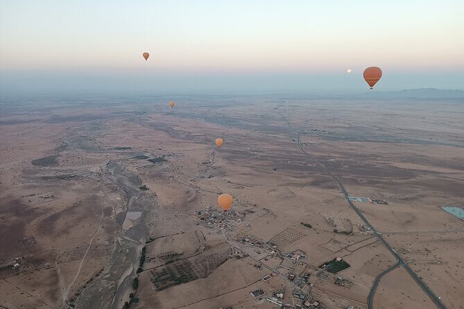 Hot air balloon flight to Marrakech in a small group. Breakfast - Value for Money
