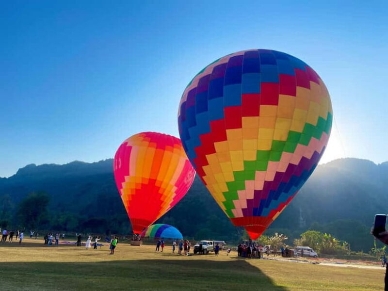 Hot Air Balloon in VangVieng pick up-drop off - Who Should Consider This Tour?