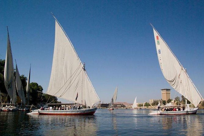 Hot air Balloon Ride In luxor - FAQs
