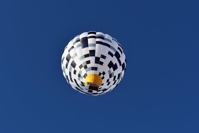 hot-air-balloon-ride-over-aranjuez-with-optional-transport-from-madrid-2
