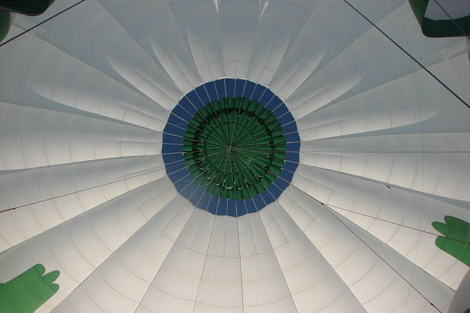 hot-air-balloon-ride-over-madrids-guadarrama-regional-park