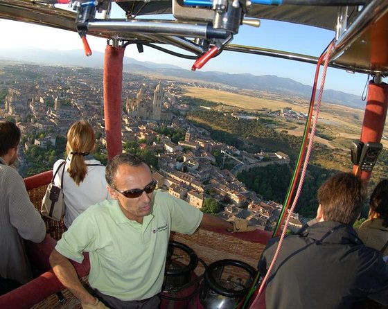 hot-air-balloon-ride-over-segovia-with-optional-transport-from-madrid