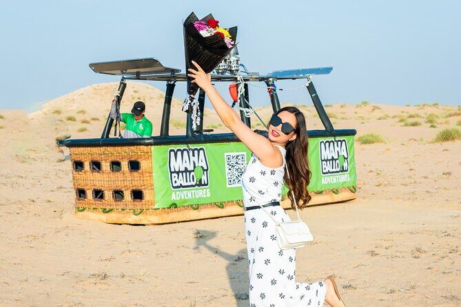 Hot Air Balloon Ride with Pickup and Drop off - In-Depth Review of the Dubai Hot Air Balloon Experience