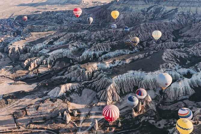 hot-air-balloon-rides-in-cappadocia-over-goreme-with-pick-up-2