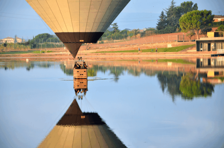 hot-air-ballooning-sailing-adventure-from-barcelona