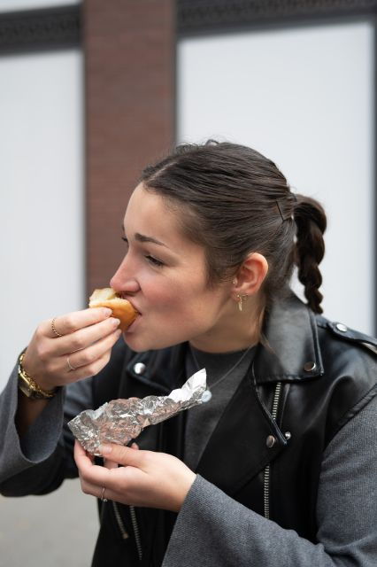 hot-dogs-food-tour-in-new-york