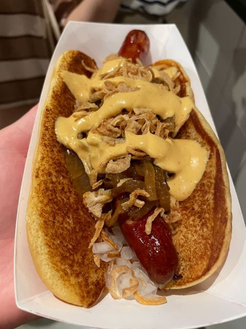 hot-dogs-food-tour-in-new-york