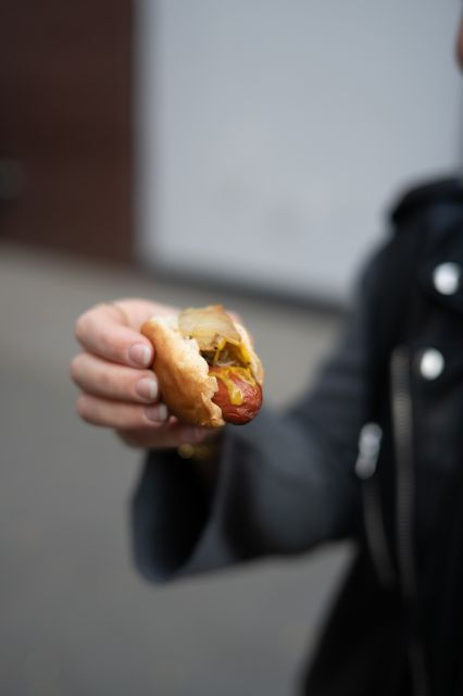 hot-dogs-food-tour-in-new-york