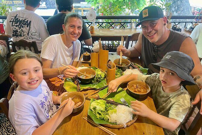 (HOT) Hanoi Guided Street Food and Train Street Tour with Local - The Food: Over Six Dishes of Authentic Hanoi Flavours