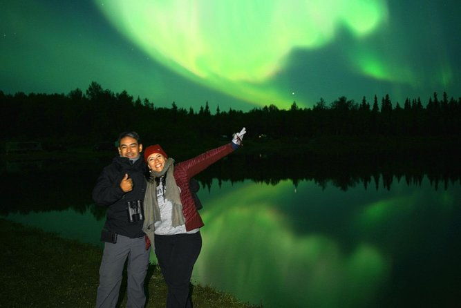 hot-spring-and-northern-lights-photography-tour