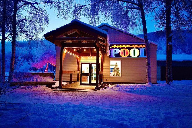 hot-springs-aurora-viewing-dream-in-alaska-2