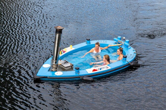hot-tub-boat-tour-in-london-londons-most-unique-tour