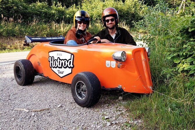 hotrod-vienna-daylight-tour-the-most-famous-fastest-tour-in-vienna