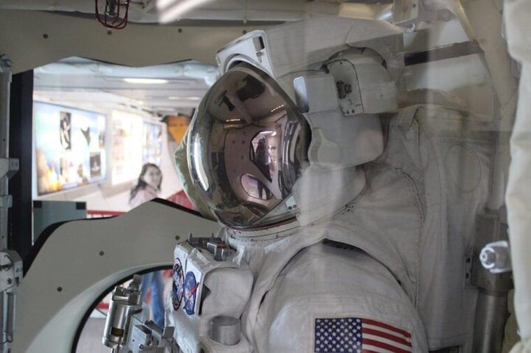 houston-driving-tour-nasa-space-center-ticket-transport