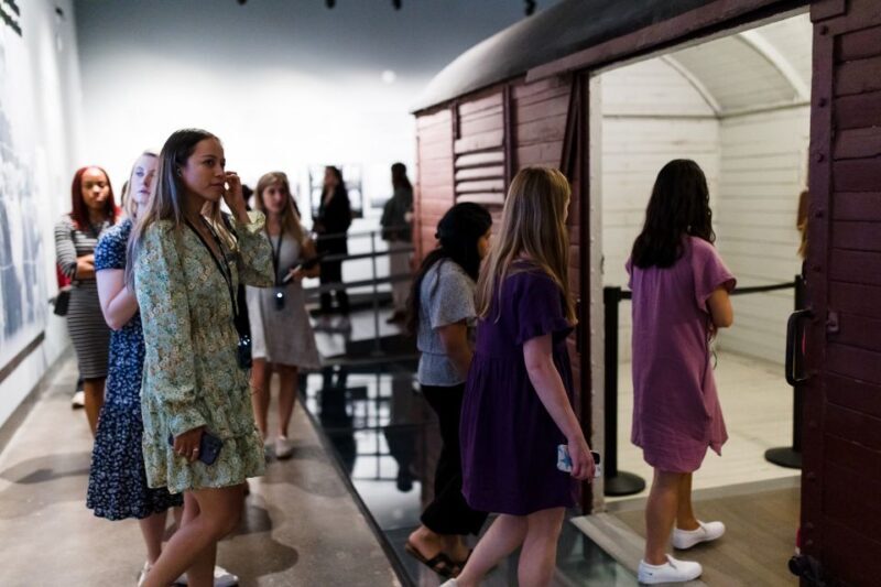 Houston: Holocaust Museum Houston Entry Ticket - FAQ