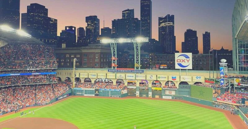 houston-houston-astros-baseball-game-at-minute-maid-park