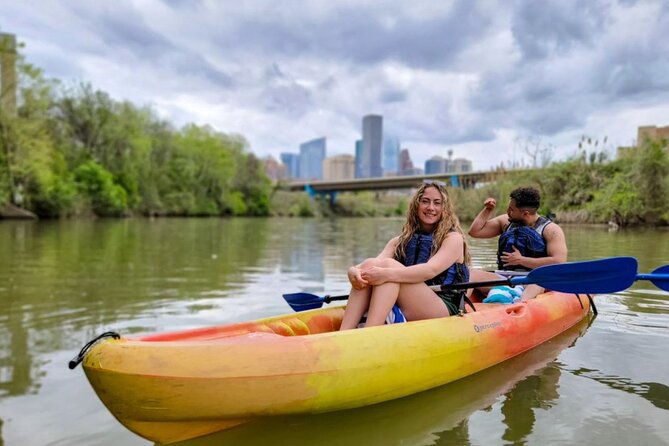 houston-sunset-skyline-kayaking-tour